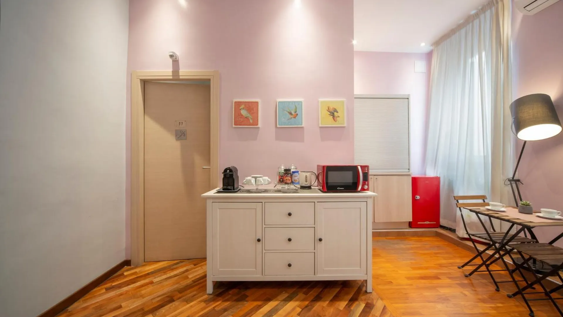 La Grande Bellezza Guest House Rome Italy